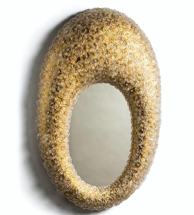 Specchio ovale con fiori oro
